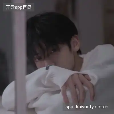 伍煦羿